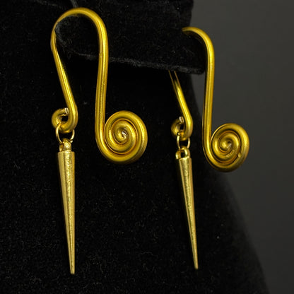 Spiral Spike Horseshoe Hangers