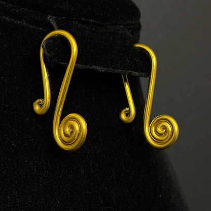 Spiral Horseshoe Hangers