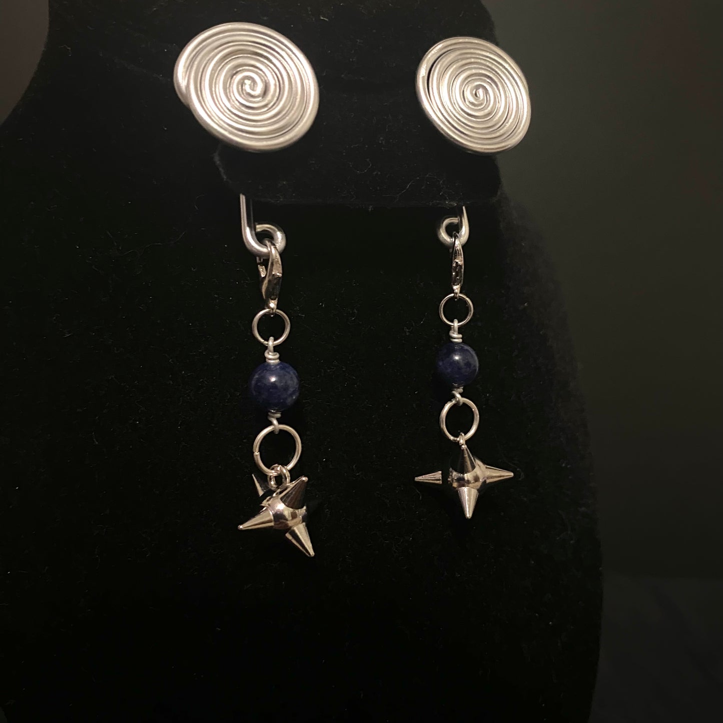 Silver Spiral Gauge Earrings || Mini Spikes