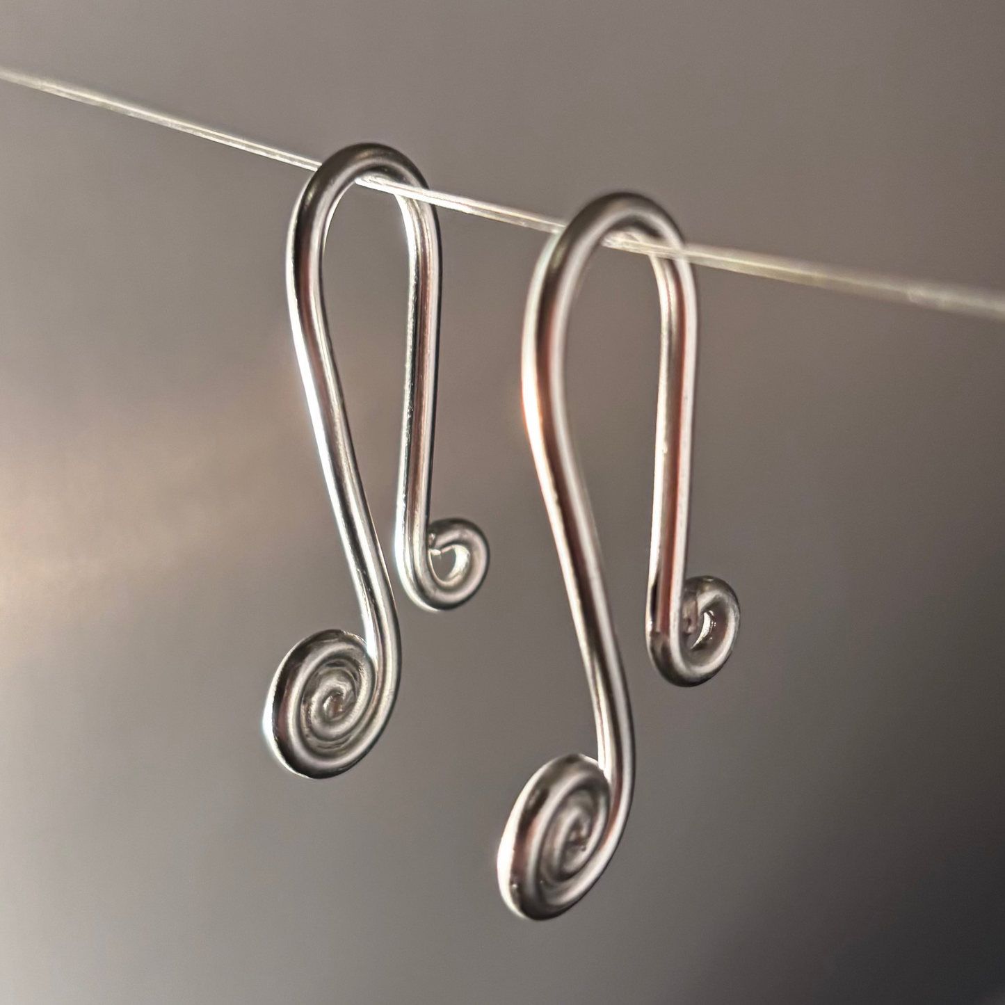 Silver Horseshoe Hanger