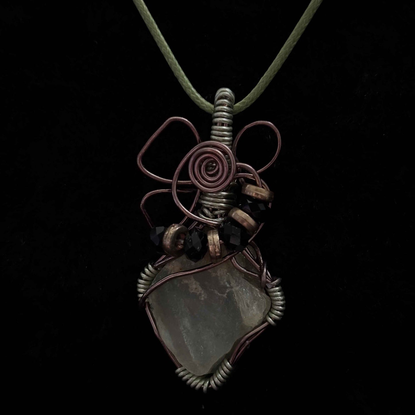Fluorite Faerie || Wire Wrapped Necklace