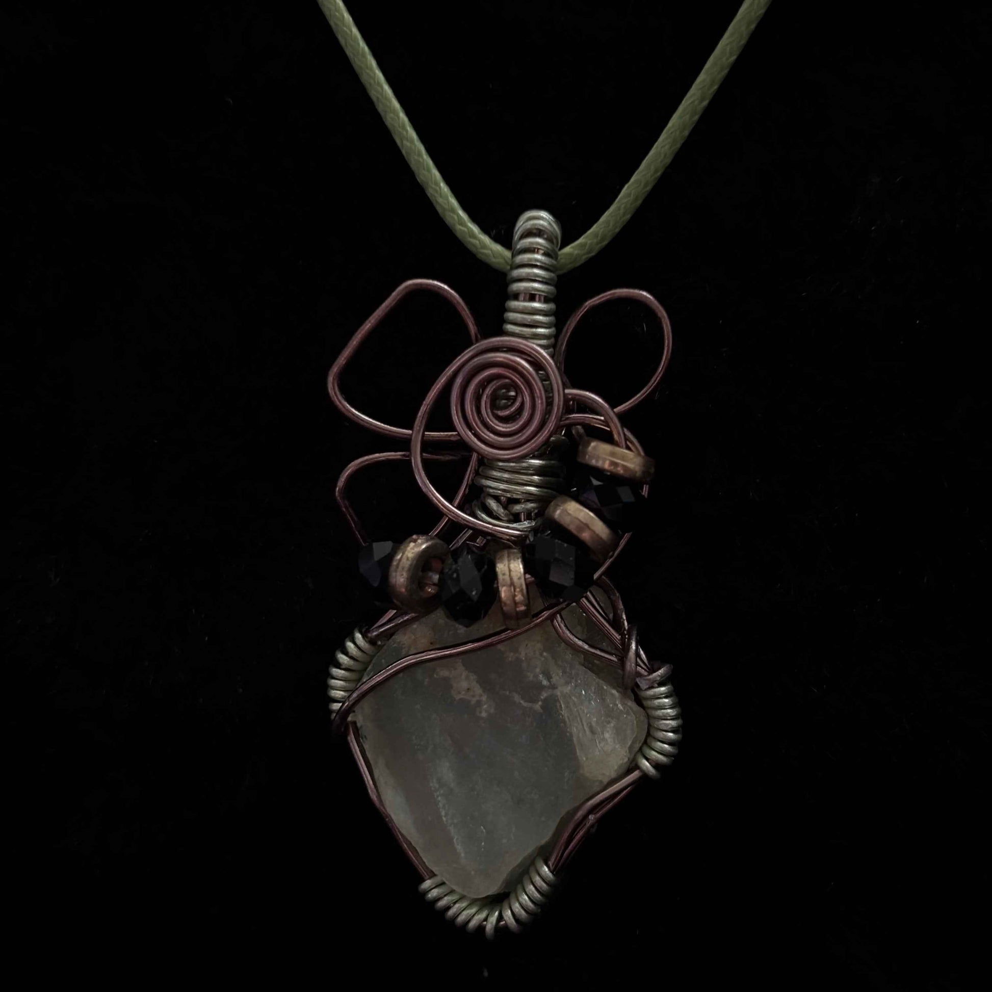 Fluorite Faerie || Wire Wrapped Necklace