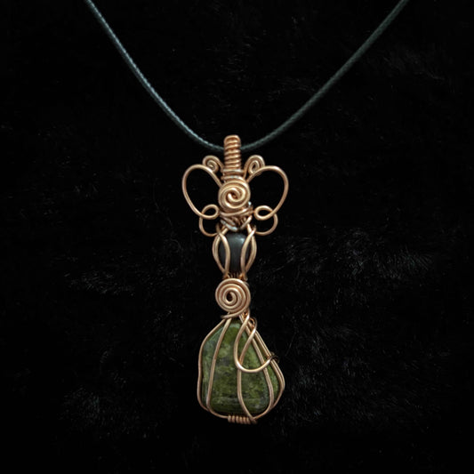 Forest Fae || Wire Wrapped Necklace