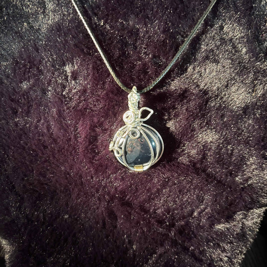 Pumpkin Pendant Black